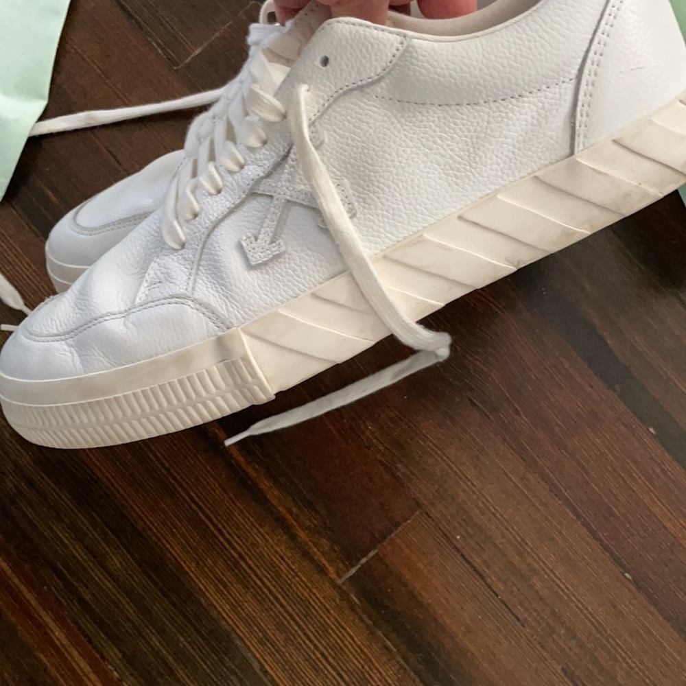 Off White Sneakers. Used Structurally Good Condit… - image 4